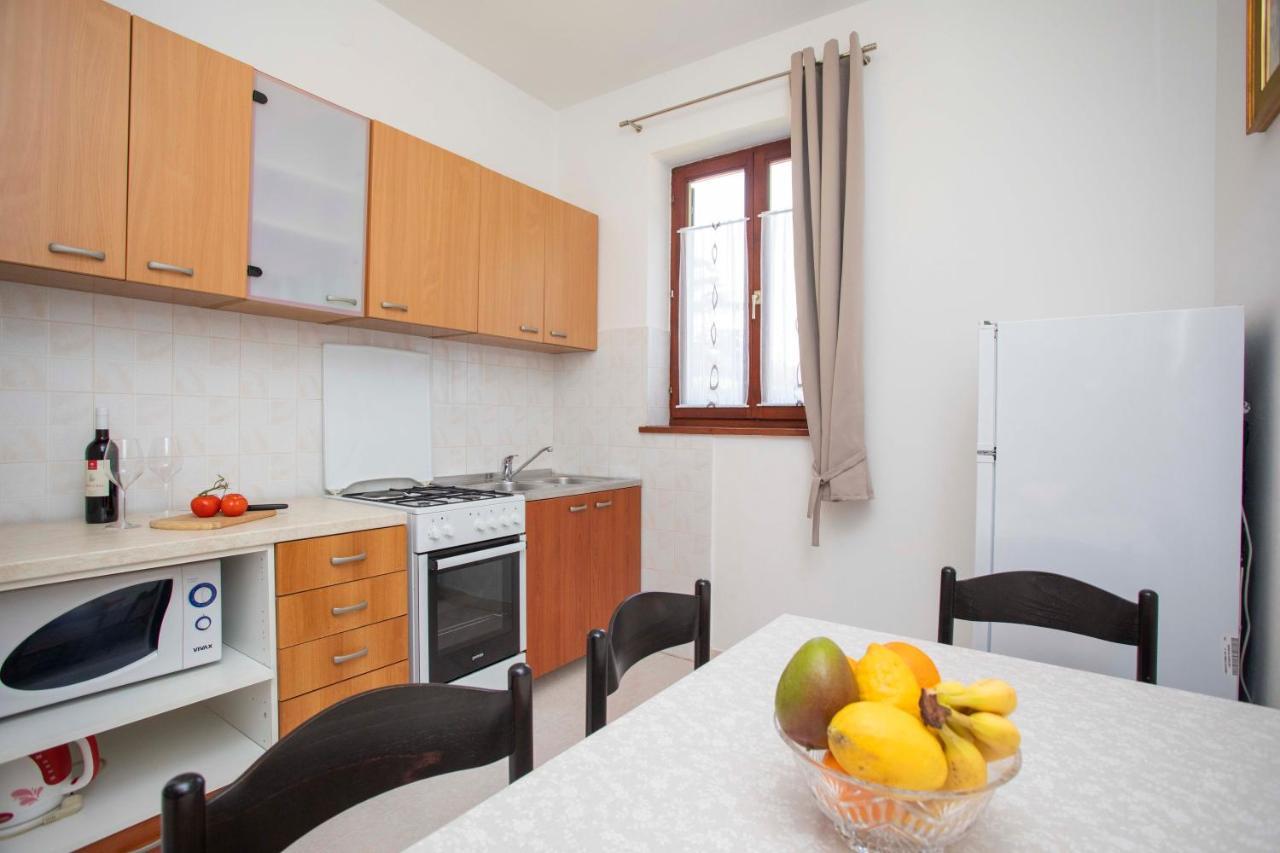 Apartmani Marica Plomin Exterior foto