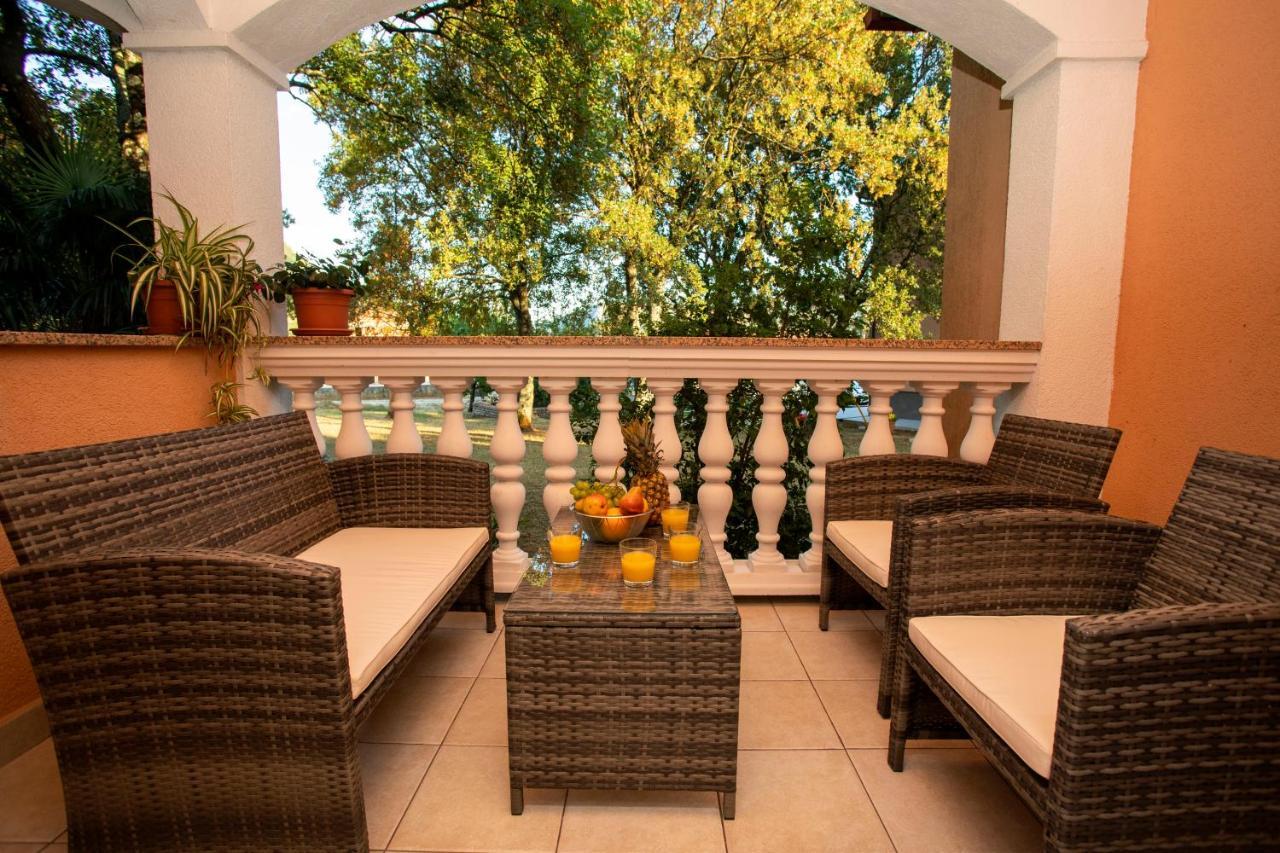 Apartmani Marica Plomin Exterior foto